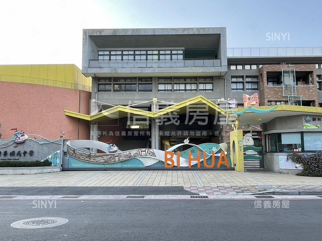東禧一品明亮四房車位房屋室內格局與周邊環境
