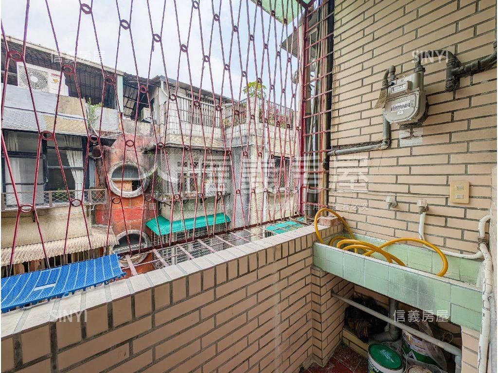 民生社區靜巷朝南面公園房屋室內格局與周邊環境