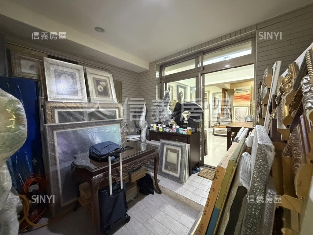 寬敞明亮美美的一樓房屋室內格局與周邊環境