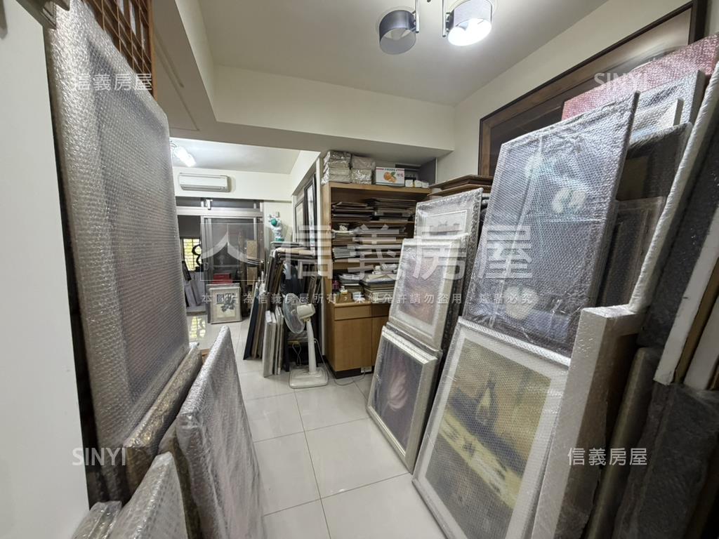 寬敞明亮美美的一樓房屋室內格局與周邊環境