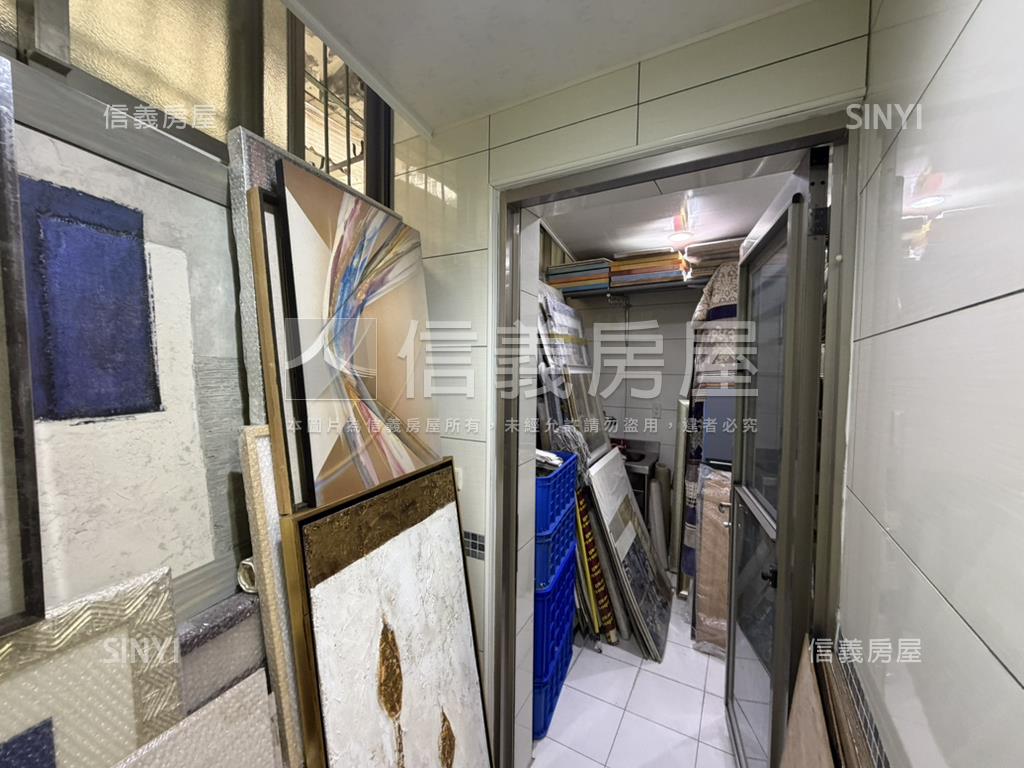 寬敞明亮美美的一樓房屋室內格局與周邊環境