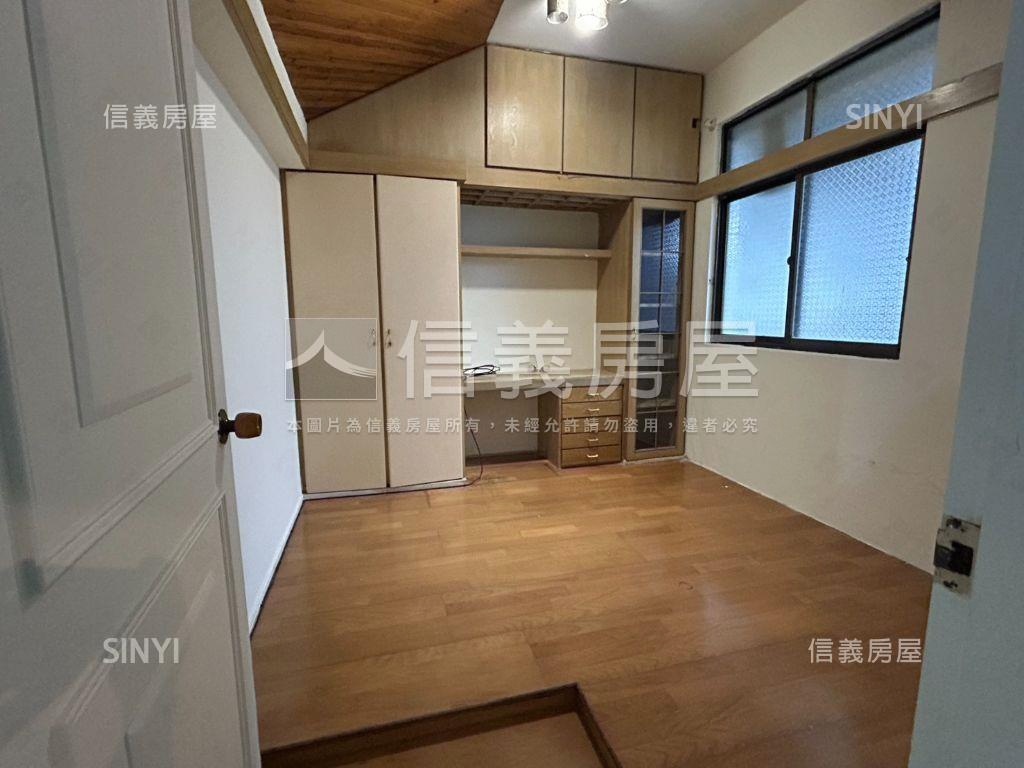 稀！公寓一樓方便停車房屋室內格局與周邊環境