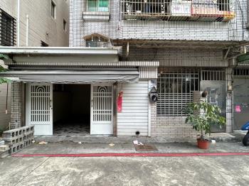 稀！公寓一樓方便停車