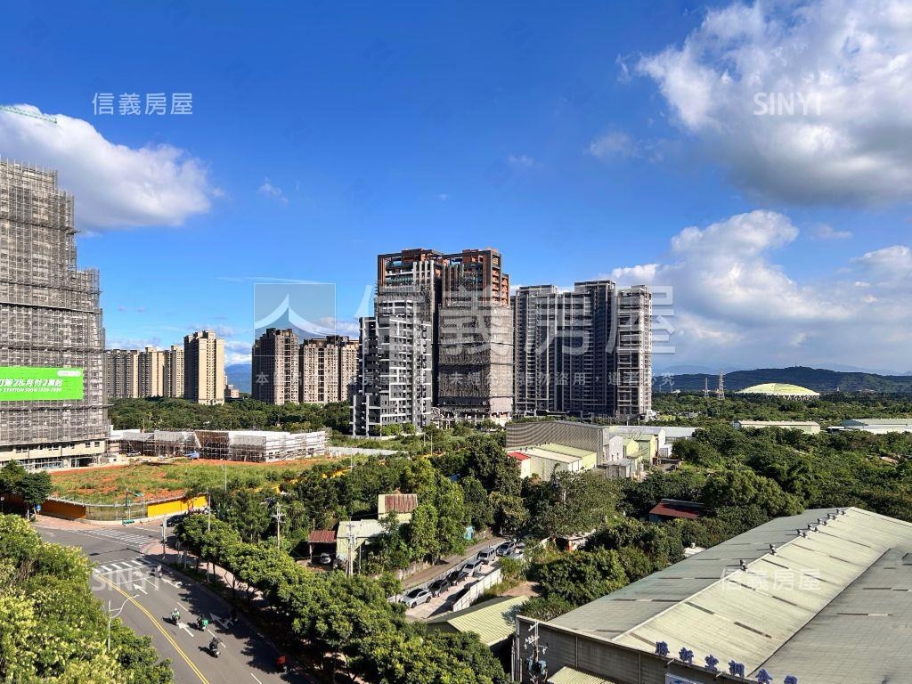 富來舞綻三房坡平車位房屋室內格局與周邊環境