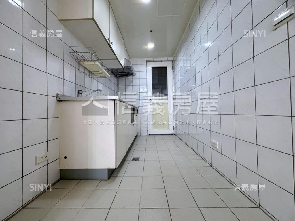 輕鬆入手桃園新城３房車位房屋室內格局與周邊環境