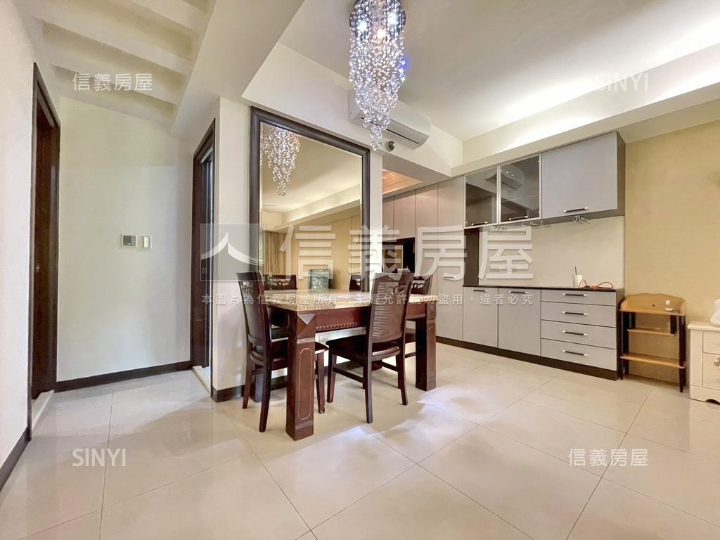 未來家稀有露台樹景兩房房屋室內格局與周邊環境