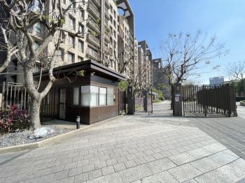 未來家稀有露台樹景兩房