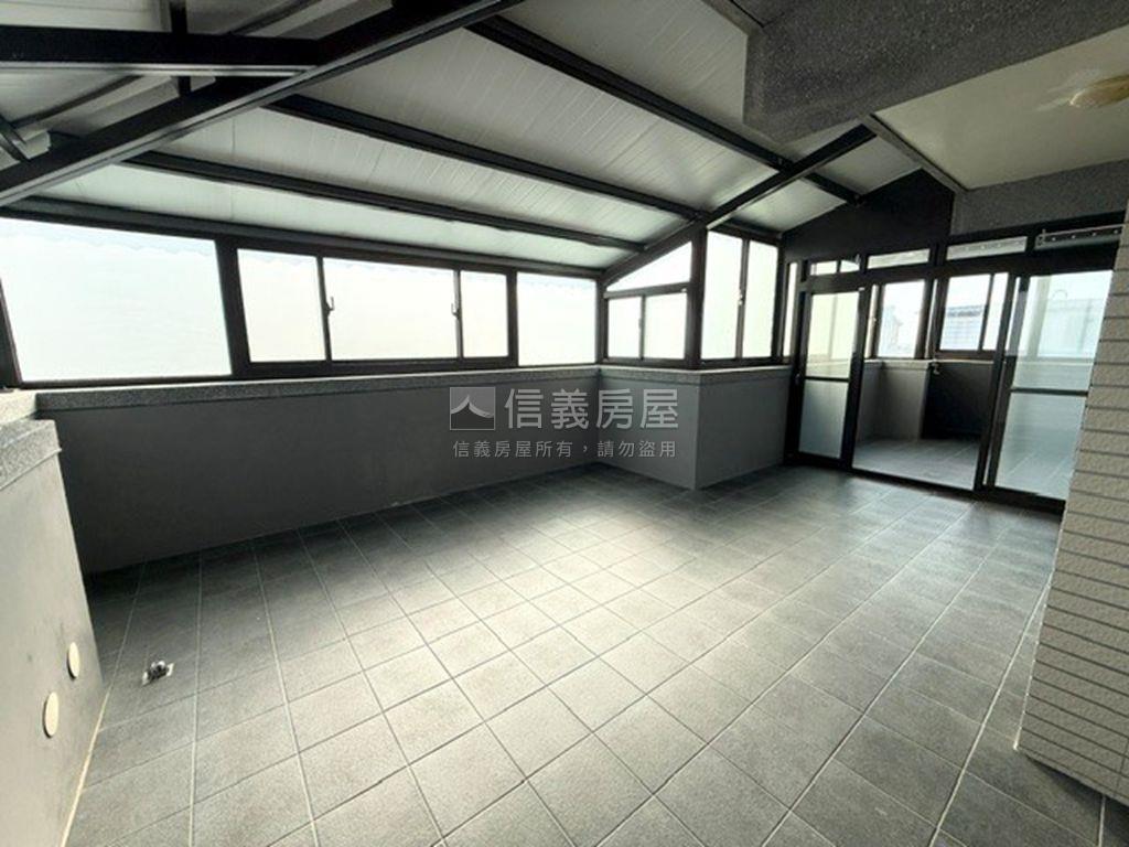 渴望園區綠意溫馨透天別墅房屋室內格局與周邊環境