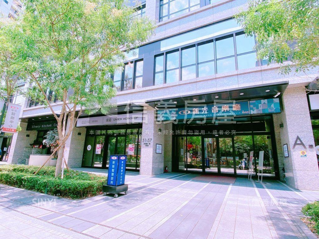 新埔捷運景觀三房稀有釋出房屋室內格局與周邊環境