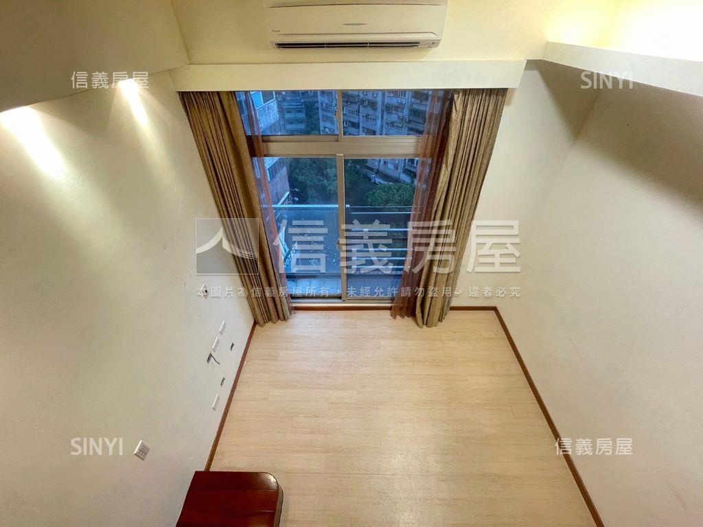 潤泰復興ＧＯＧＯ挑高美宅房屋室內格局與周邊環境