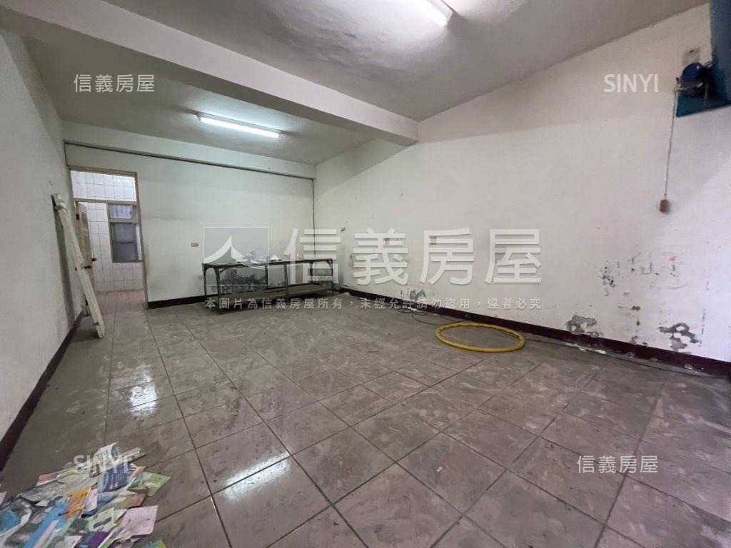近城隍廟好整理起家厝房屋室內格局與周邊環境