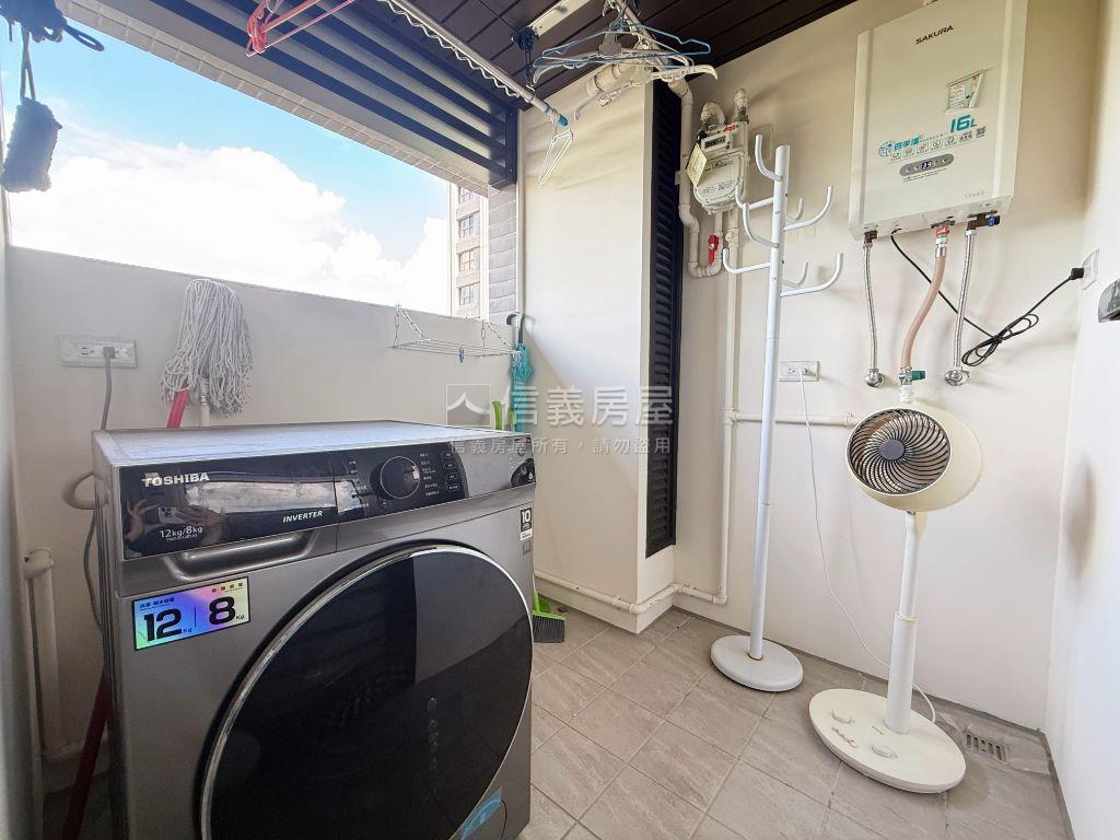 精緻三重站兩房坡坪車位房屋室內格局與周邊環境