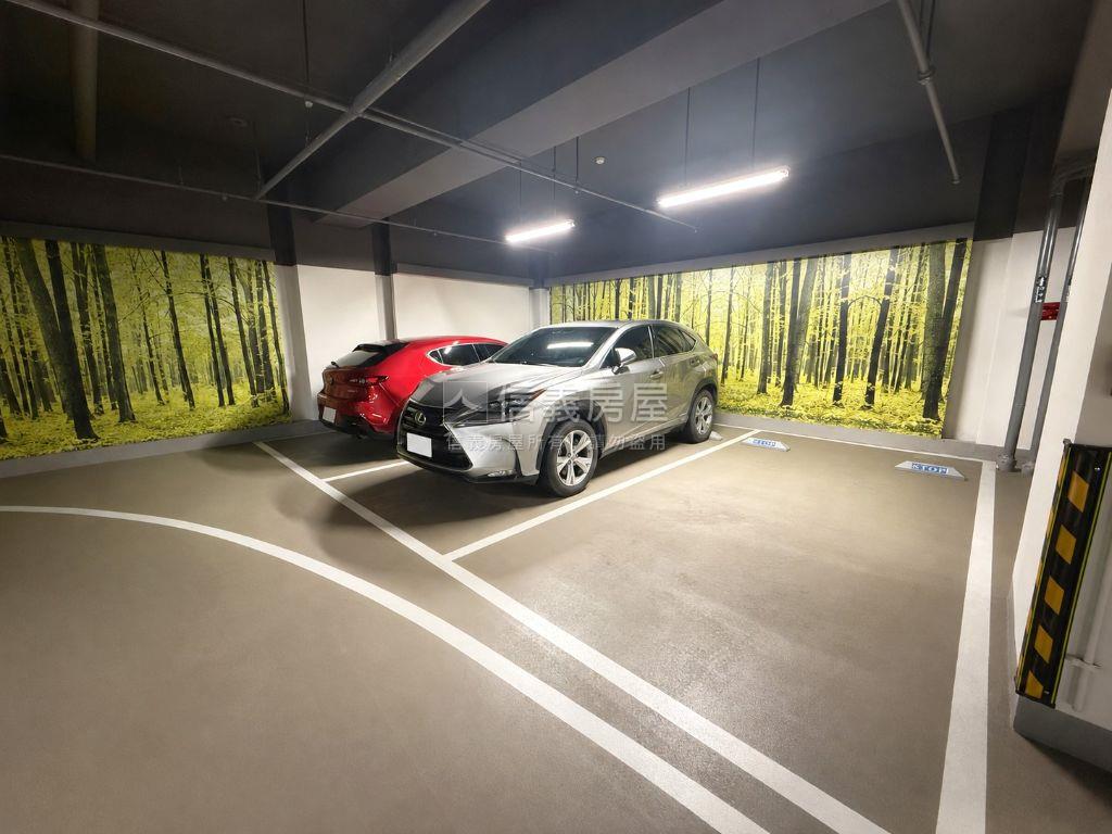 精緻三重站兩房坡坪車位房屋室內格局與周邊環境