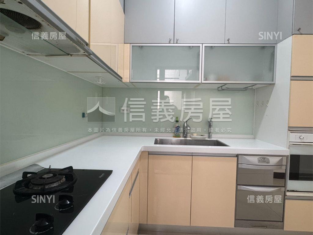 科大湛成功學區大三房美屋房屋室內格局與周邊環境