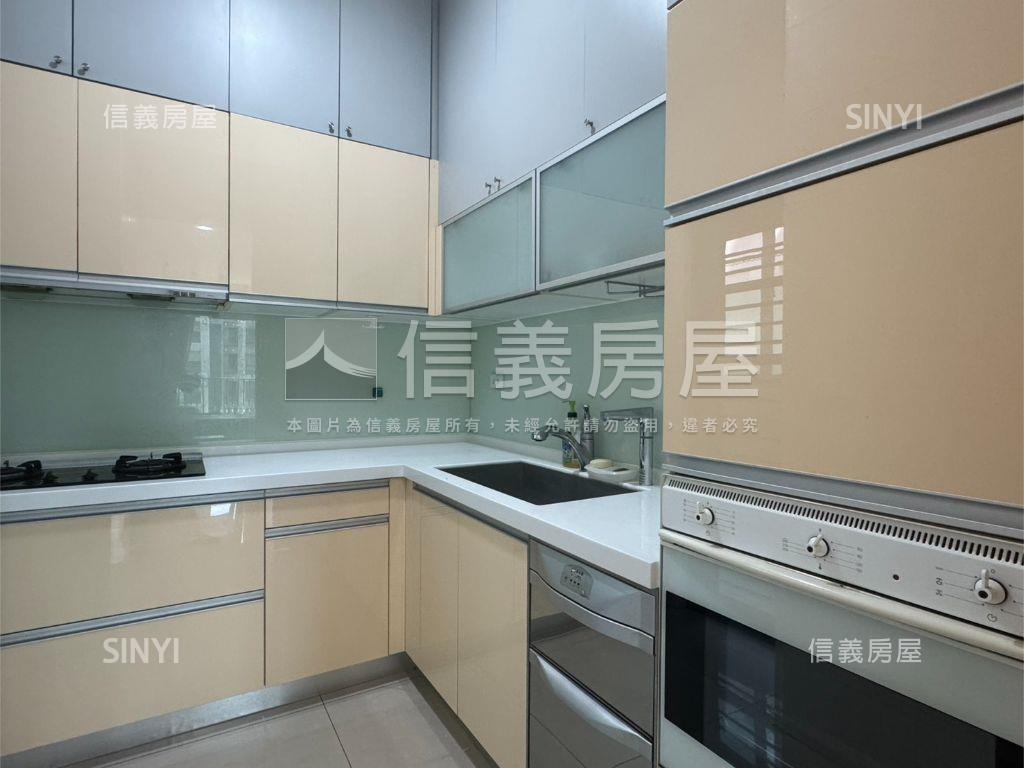 科大湛成功學區大三房美屋房屋室內格局與周邊環境