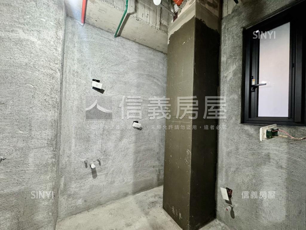 東騰界高樓毛胚房屋室內格局與周邊環境