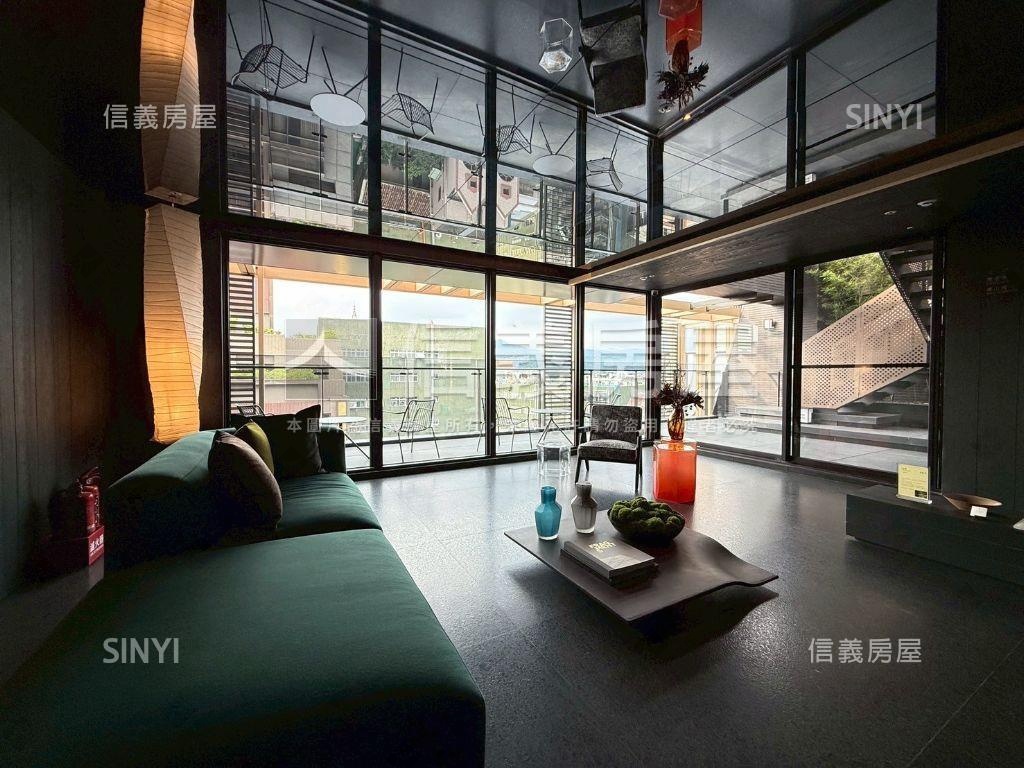 東騰界高樓毛胚房屋室內格局與周邊環境