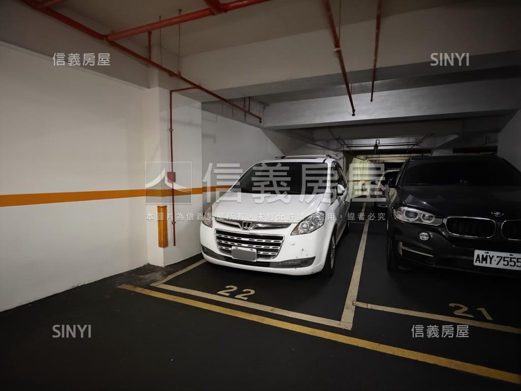 新埔公園世紀邊間三房車位房屋室內格局與周邊環境
