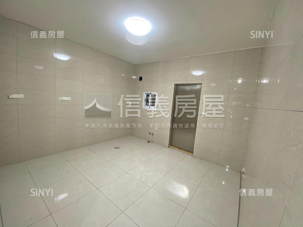 瑞隆商圈稀有巷透房屋室內格局與周邊環境