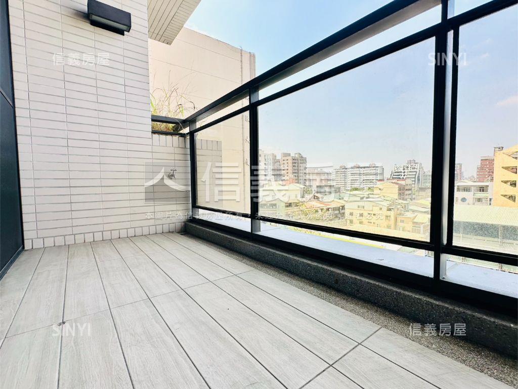 專任華太松庭未住雙平車位房屋室內格局與周邊環境