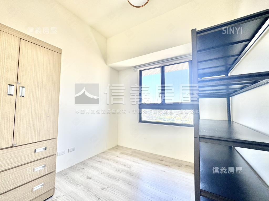 大里親家高樓坡平３房房屋室內格局與周邊環境