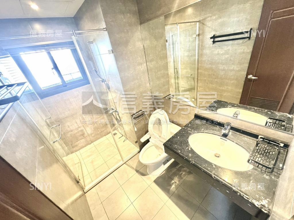 大里親家高樓坡平３房房屋室內格局與周邊環境