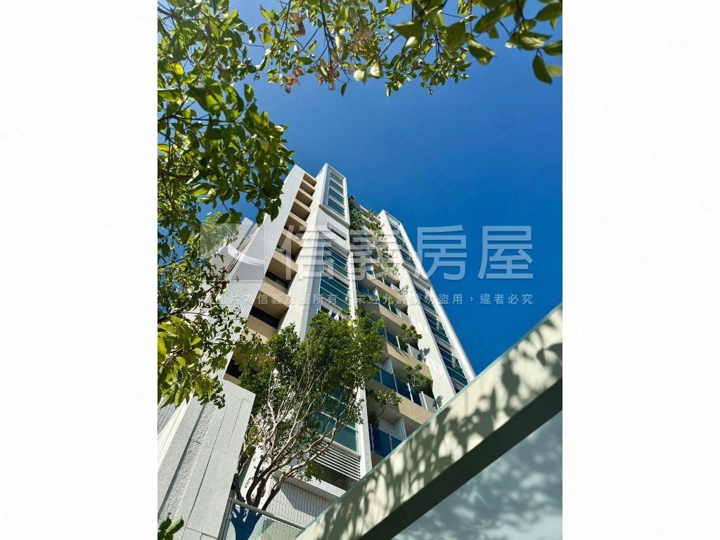 懋榮花雨歇質感大面寬店面房屋室內格局與周邊環境