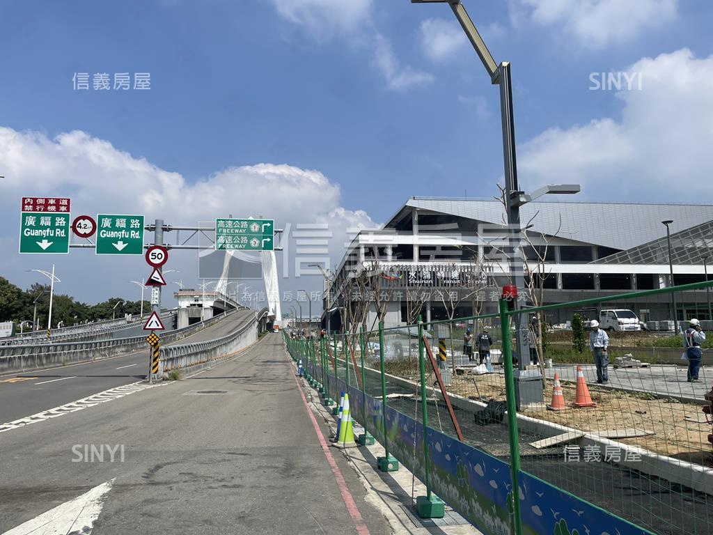 懋榮花雨歇質感大面寬店住房屋室內格局與周邊環境
