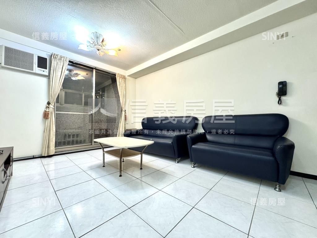 買代－南屯兩房車位房屋室內格局與周邊環境