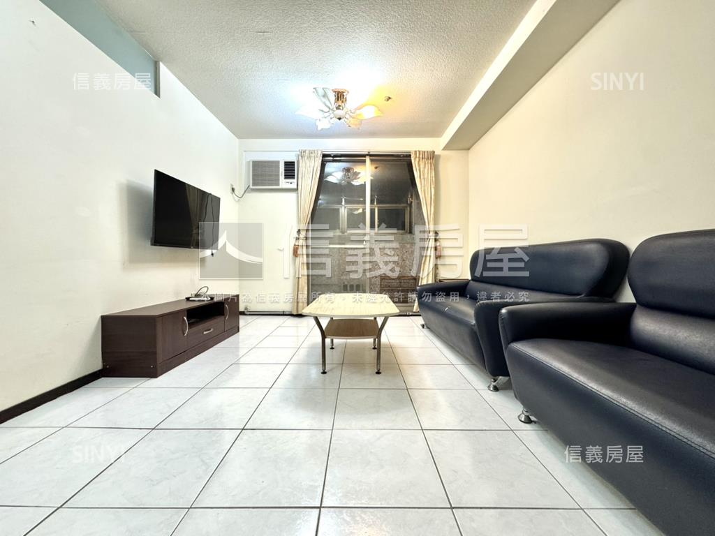 買代－南屯兩房車位房屋室內格局與周邊環境