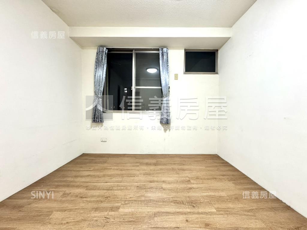 買代－南屯兩房車位房屋室內格局與周邊環境