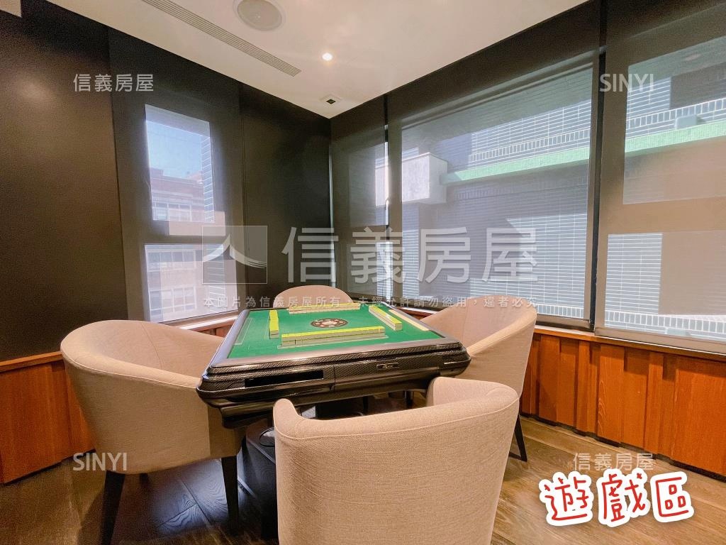 京城大苑山景三房雙平車房屋室內格局與周邊環境