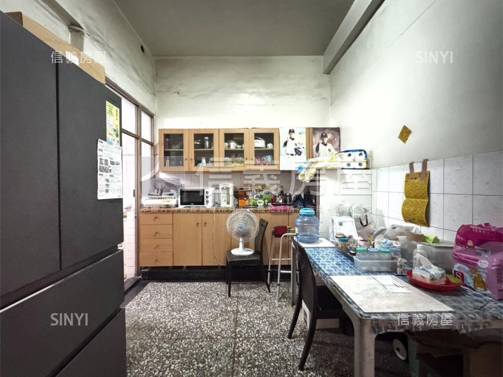 超值得改造大地坪面寬透天房屋室內格局與周邊環境