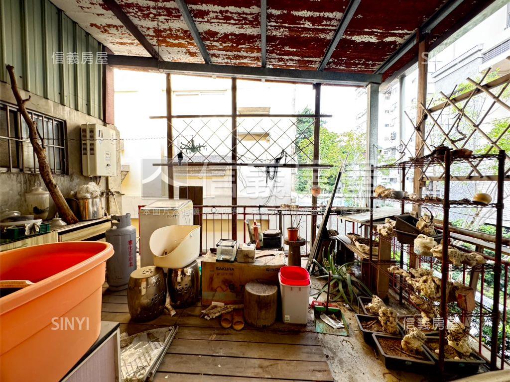 超值得改造大地坪面寬透天房屋室內格局與周邊環境