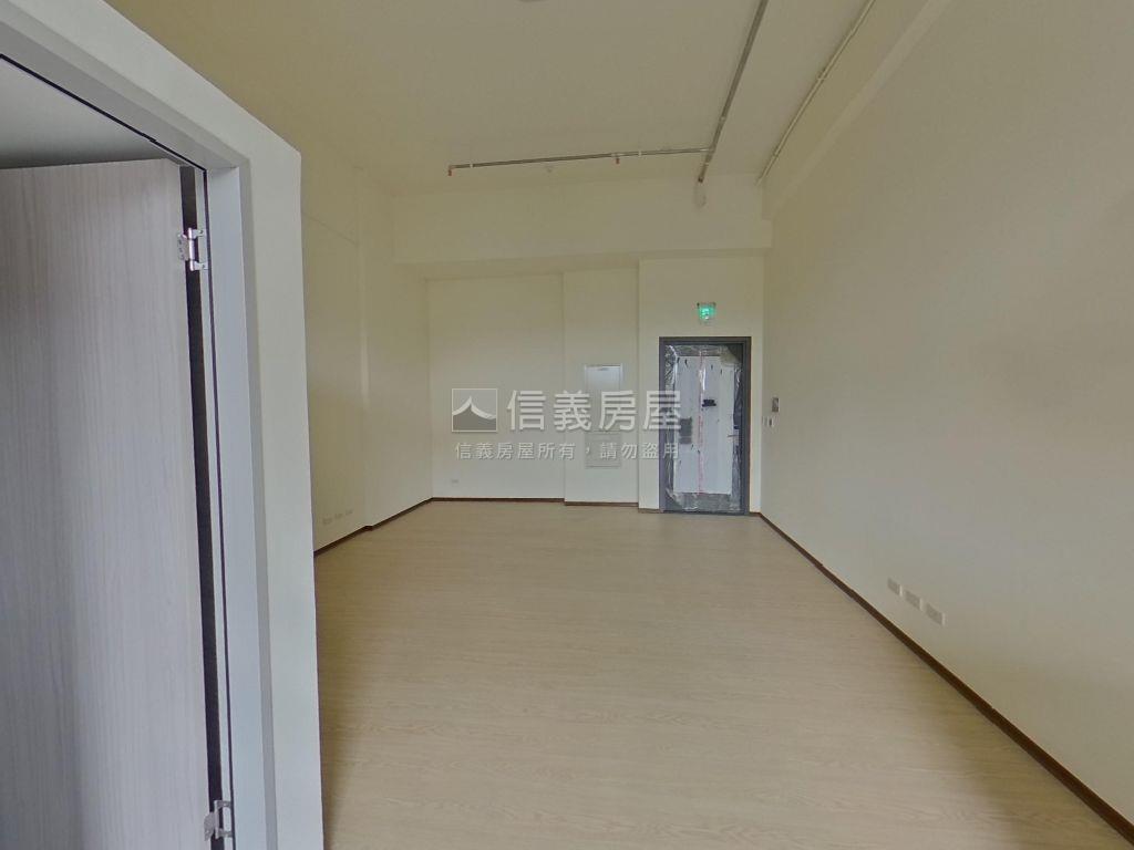 ★㊖湖濱城視野佳附平車位房屋室內格局與周邊環境