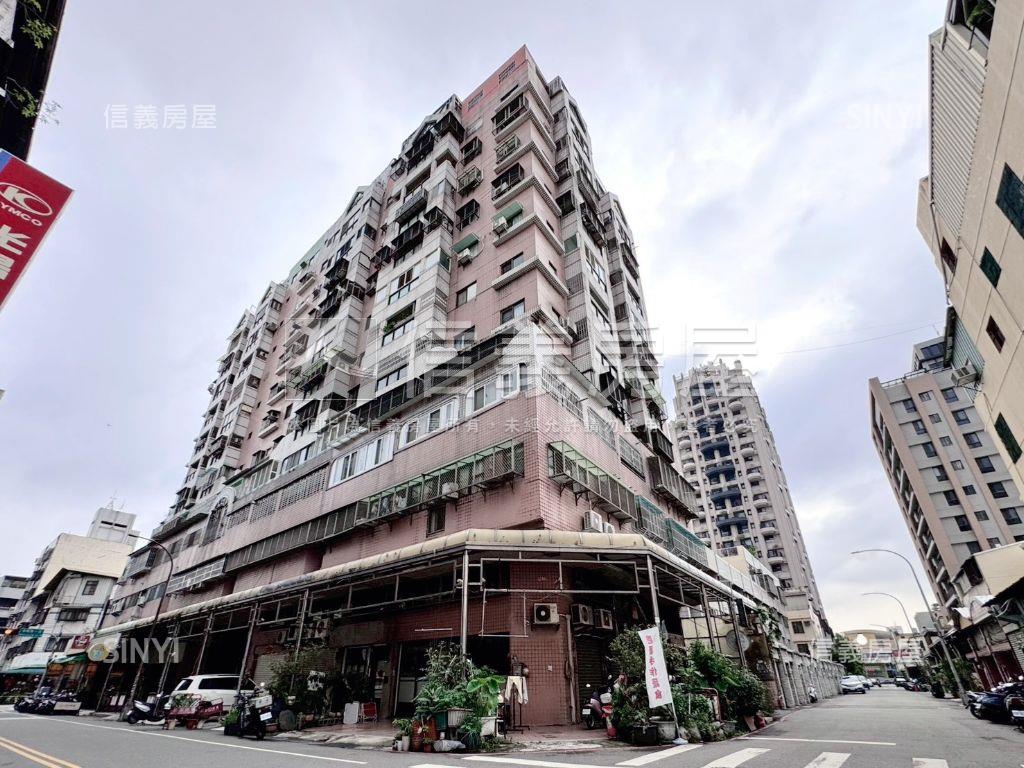 近捷運決心處理三房車位房屋室內格局與周邊環境