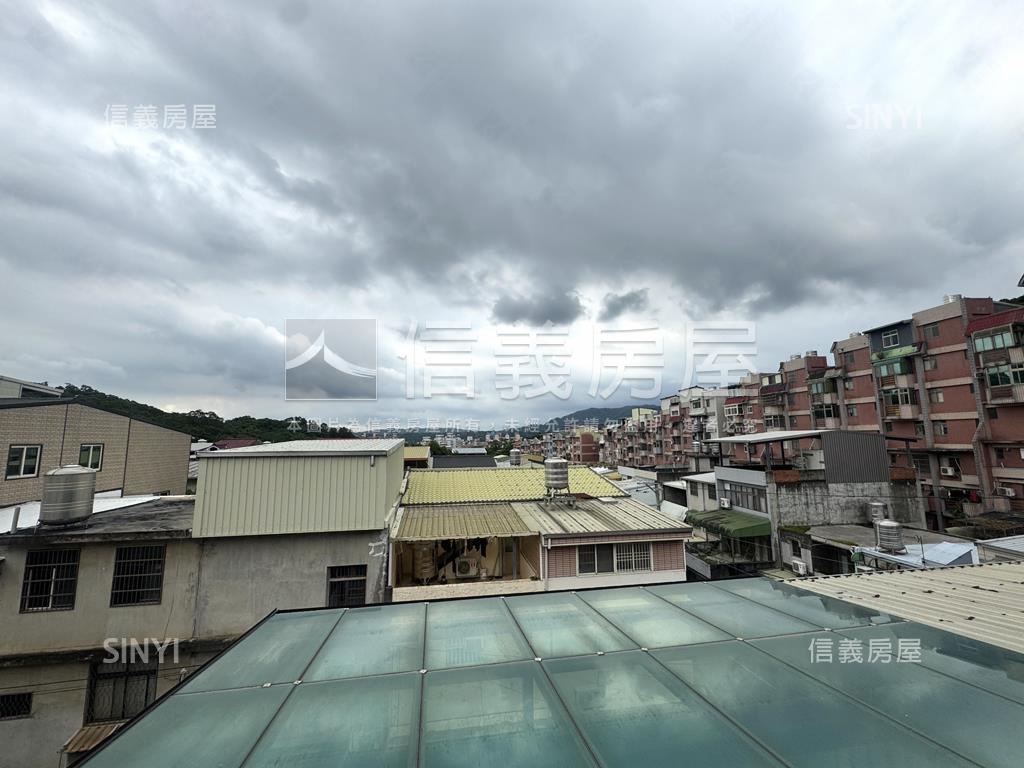 近竹東市區美裝潢透天房屋室內格局與周邊環境