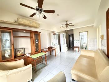 黎明路一段兩房車位