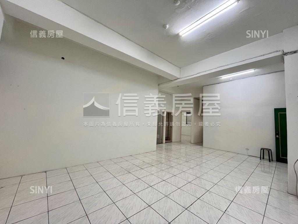 永寧皇家宮廷亮麗一樓房屋室內格局與周邊環境