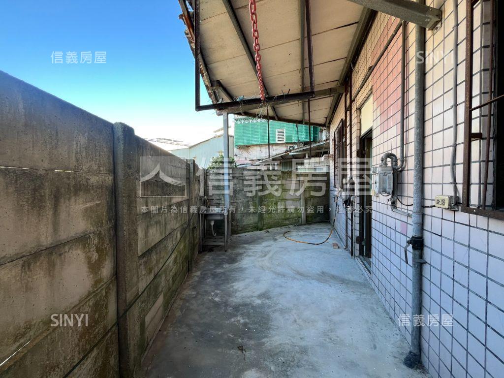 永寧皇家宮廷亮麗一樓房屋室內格局與周邊環境