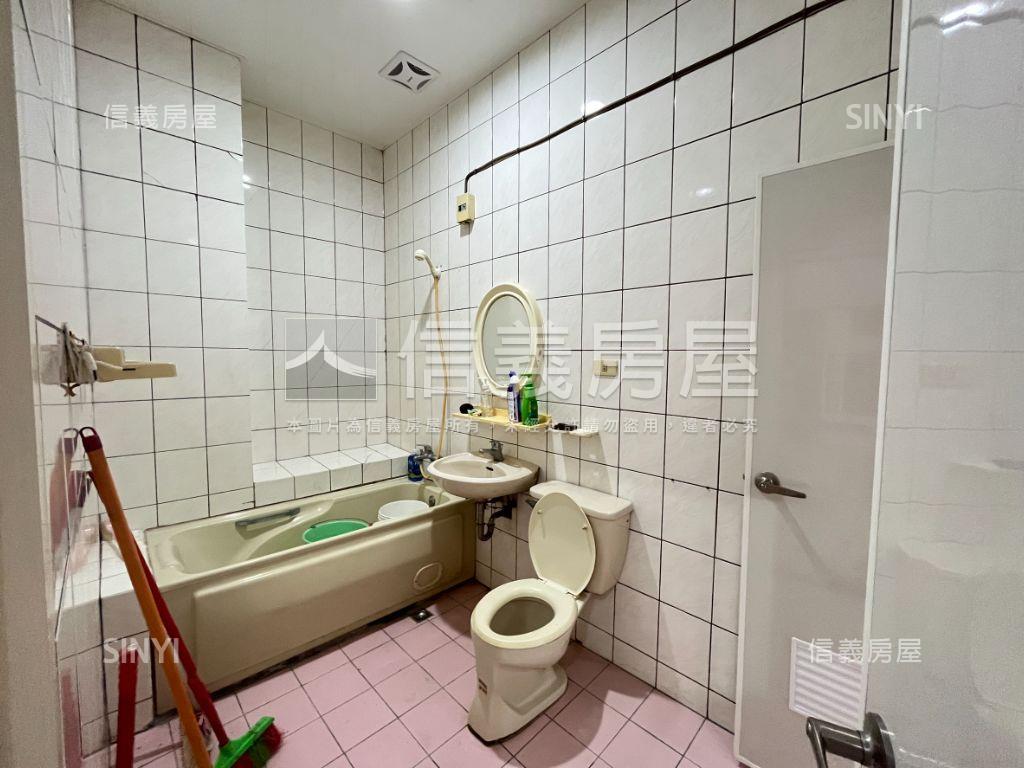 永寧皇家宮廷亮麗一樓房屋室內格局與周邊環境