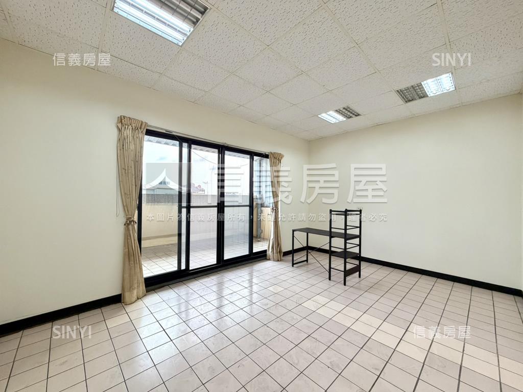 近校園稀有釋出面寬型車墅房屋室內格局與周邊環境