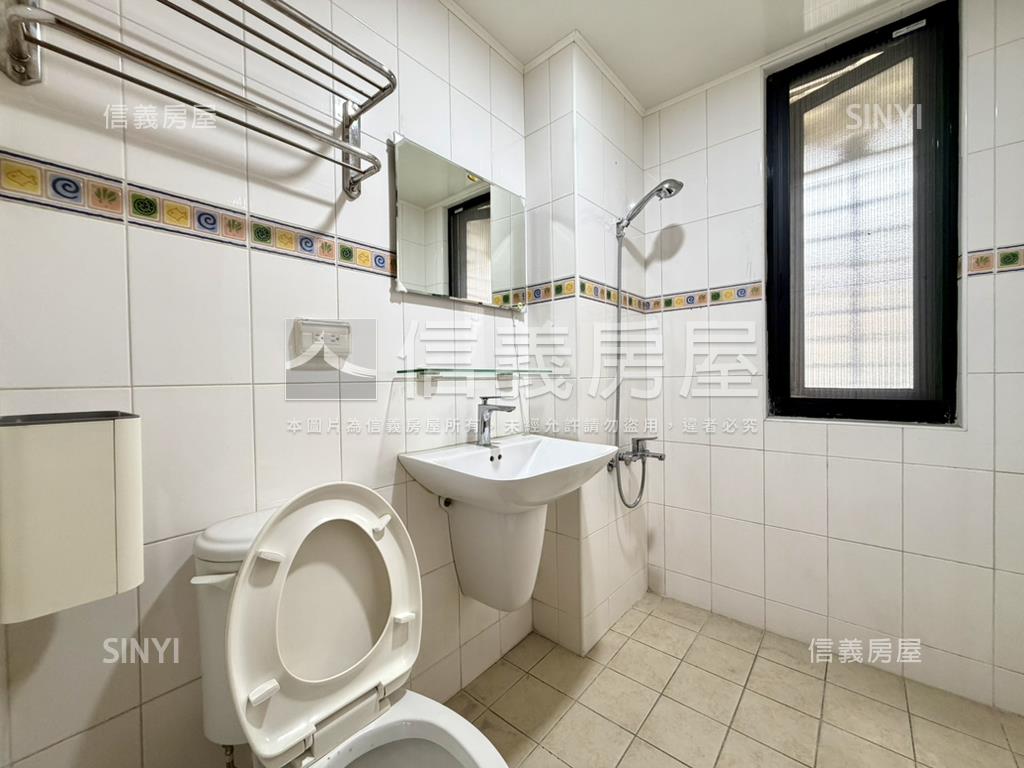 近校園稀有釋出面寬型車墅房屋室內格局與周邊環境