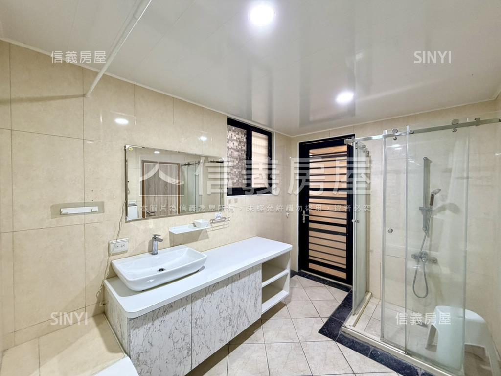 近校園稀有釋出面寬型車墅房屋室內格局與周邊環境