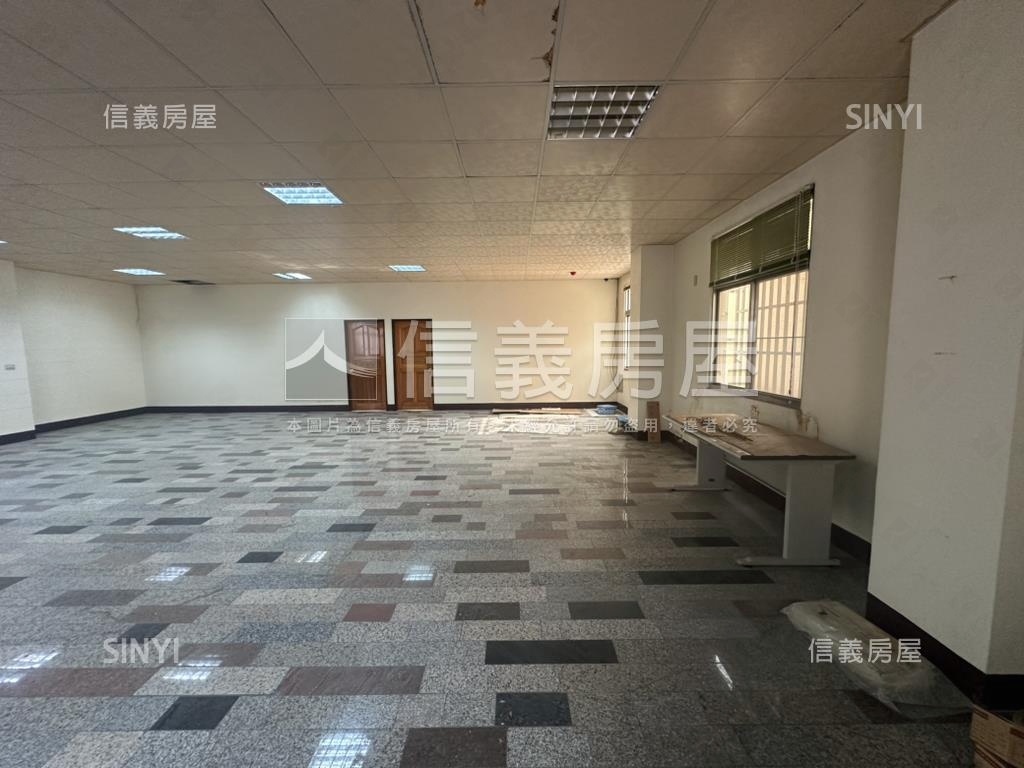 近副都心霸王店面房屋室內格局與周邊環境
