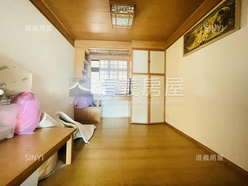太子東都頂樓戶房屋室內格局與周邊環境