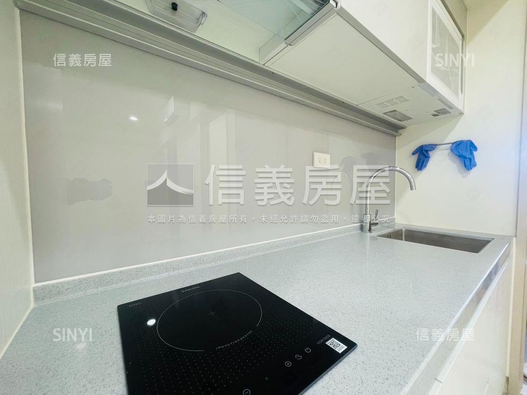 ★聯合公園稀有兩房·車位房屋室內格局與周邊環境