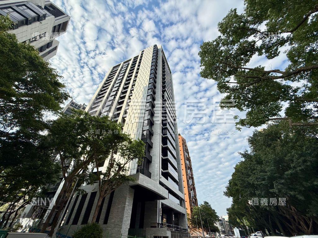 德杰宇森璽高樓稀有景觀戶房屋室內格局與周邊環境