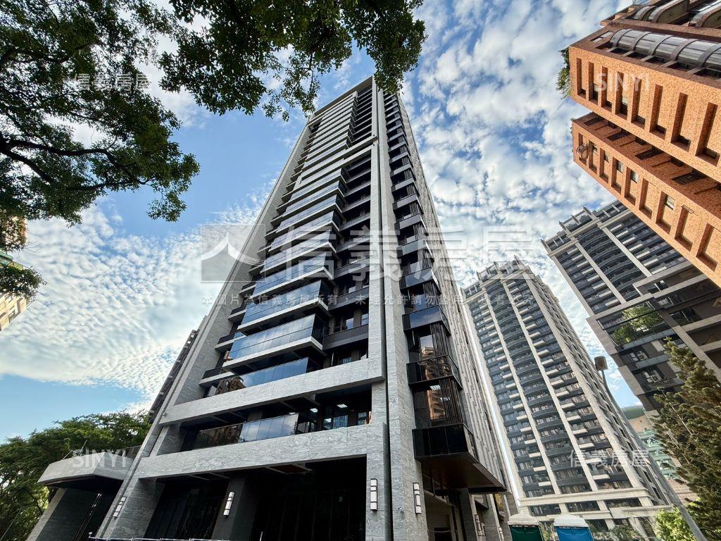 德杰宇森璽高樓稀有景觀戶房屋室內格局與周邊環境