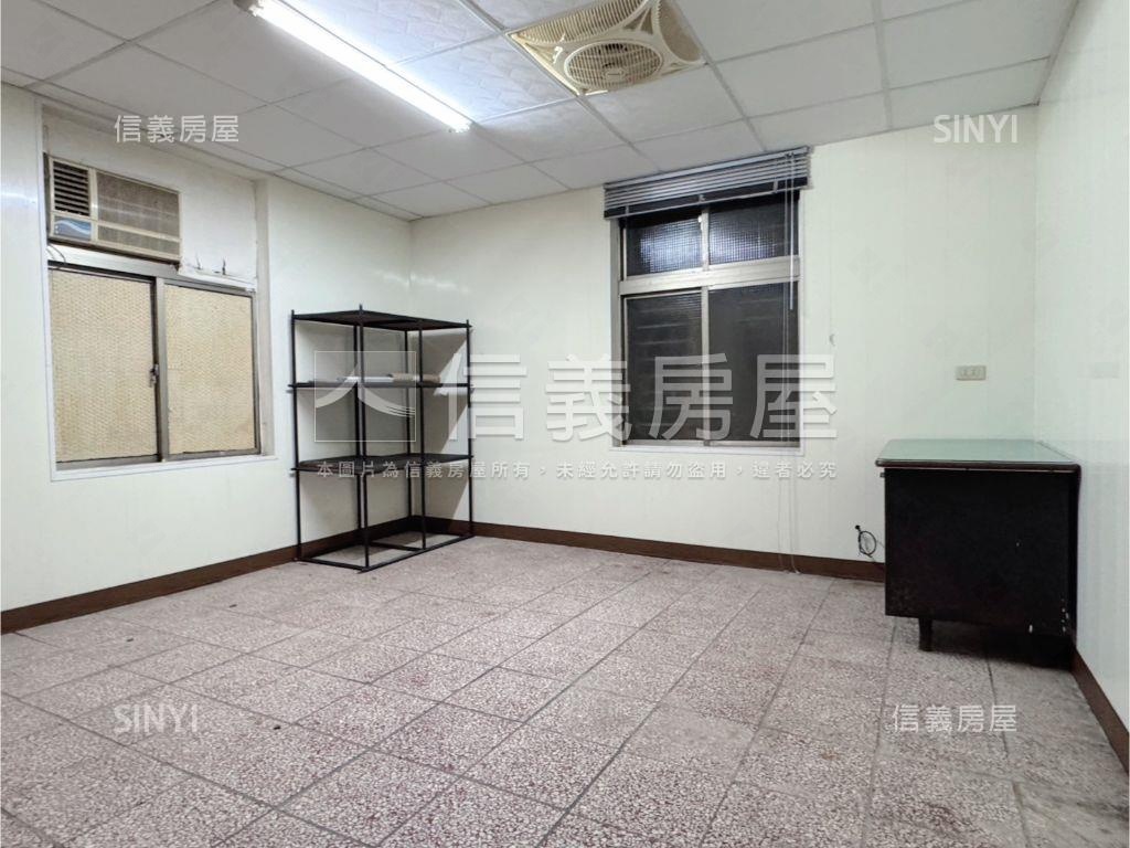 再興中學住辦一樓房屋室內格局與周邊環境